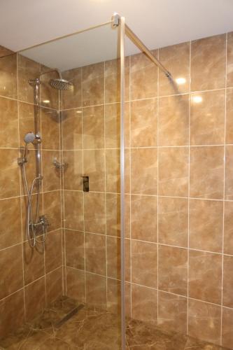 Un baño de Era Palace Batumi