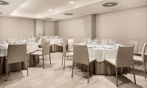 Ресторан / где поесть в NH Madrid Zurbano