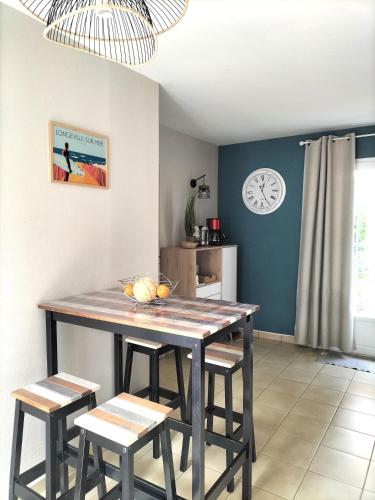 Villa 4 pers. avec piscine commune proche mer