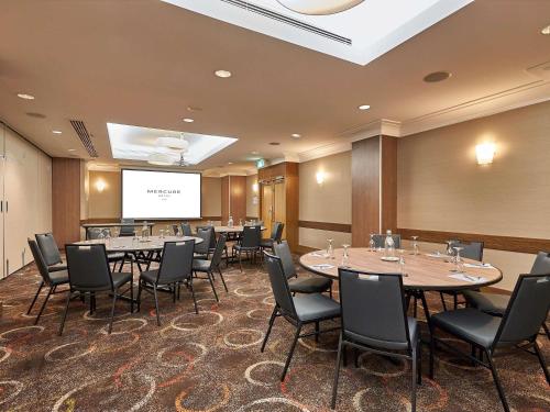 Zona business o sala de conferencias en Mercure Perth