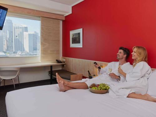 Μια τηλεόραση ή/και κέντρο ψυχαγωγίας στο ibis Sydney Darling Harbour