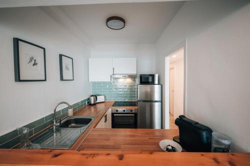 Exclusive Sea View Apartment EHHouse
