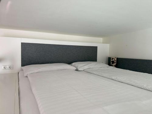 Central and stylish studio in Vienna