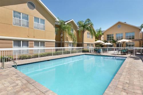 Πισίνα στο ή κοντά στο Homewood Suites by Hilton St. Petersburg Clearwater