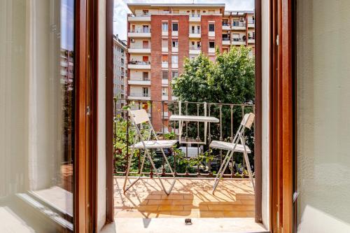 Proletarian Apartment - Pasteur M1 & Balcony