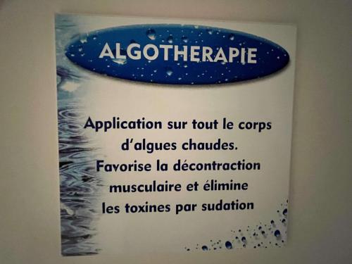 a sign on a wall with an airplane on it at ibis Sète Balaruc les Bains Bien-être et Spa in Balaruc-les-Bains