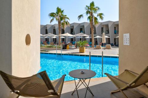 Bazén v ubytování White Olive Elite Rethymno nebo v jeho okolí