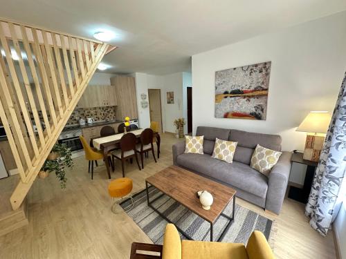 Χώρος καθιστικού στο La Esperanza Apartaments