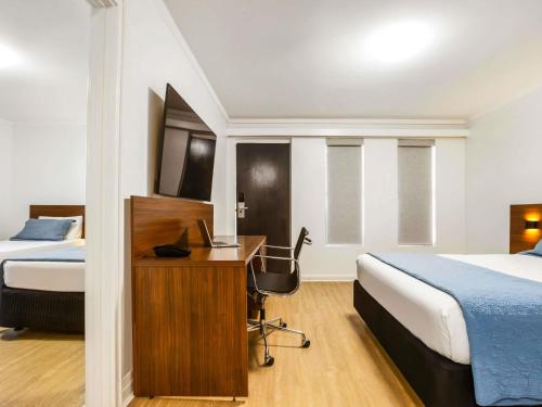 Postel nebo postele na pokoji v ubytování Ibis Styles Karratha