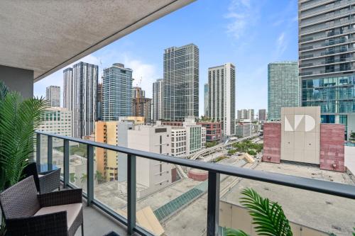 a balcony with a view of the city at Cadenza Miami - Luxury Residences in Miami