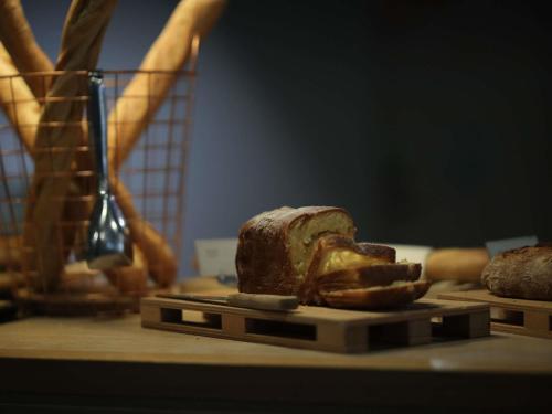 Jídlo v hotelu nebo okolí