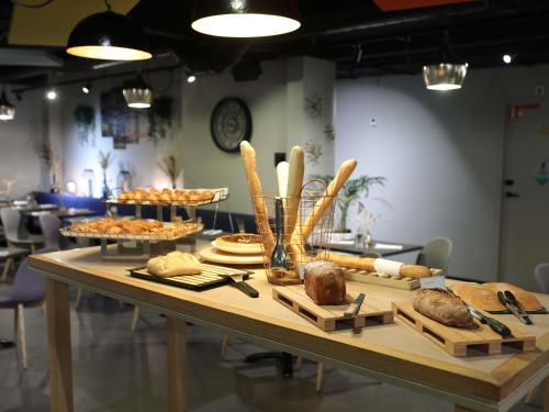 Jídlo v hotelu nebo okolí