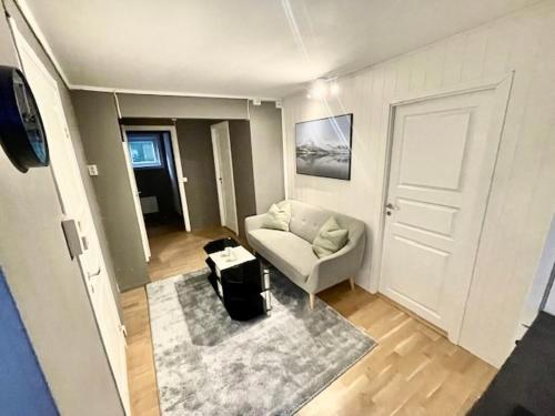 Posezení v ubytování Koselig leilighet ved Solsiden, 2 soverom