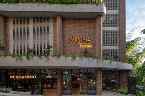 Bangunan di mana terletaknya hotel