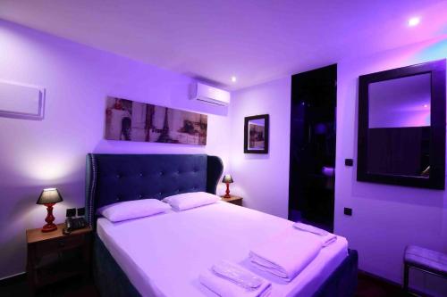Comfort Room 217 - Castle De Paris