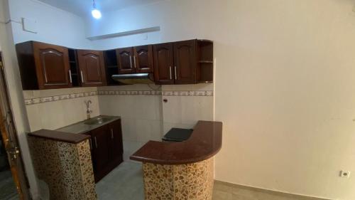 Kuchyň nebo kuchyňský kout v ubytování T1 - Mutamba -cidade , Luanda, Angola
