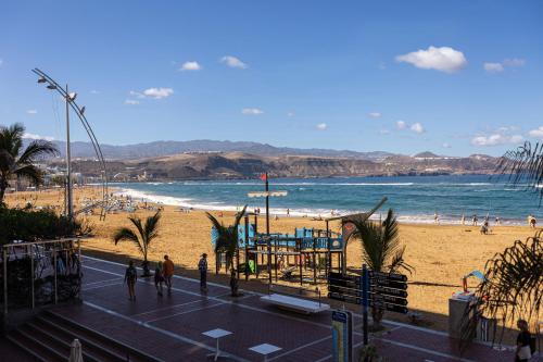 Apartamento frente a la playa de Las Canteras S1