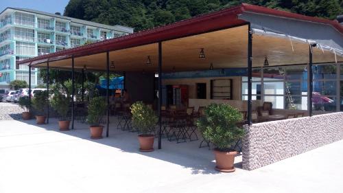 Fotografie z fotogalerie ubytování Hotel Kvariati Nugo v destinaci Kvariati