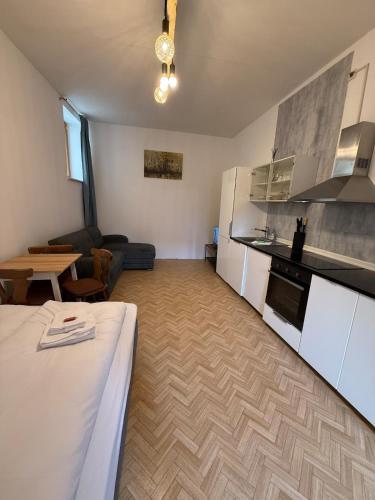 Gallery image of Hotelwohnung mit integrierter Küche & Bad in Marktbreit