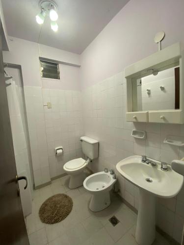 Et badeværelse på Departamento Gallino PB