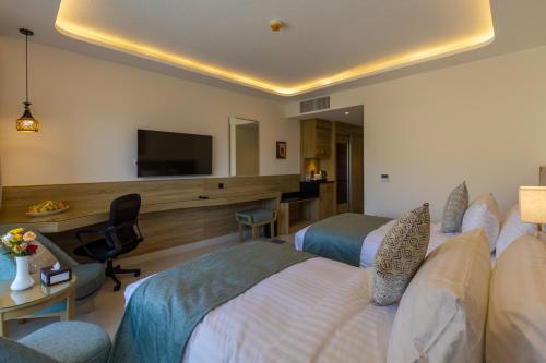 Televisyen dan/atau pusat hiburan di Petra Legacy Luxury
