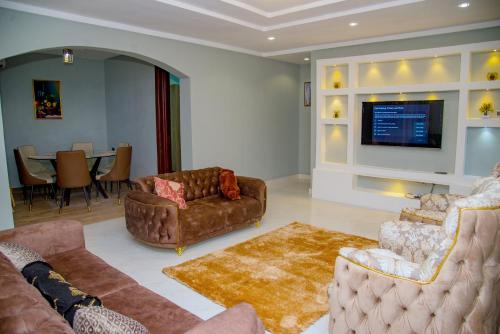 Χώρος καθιστικού στο Kingston Luxury Apartments