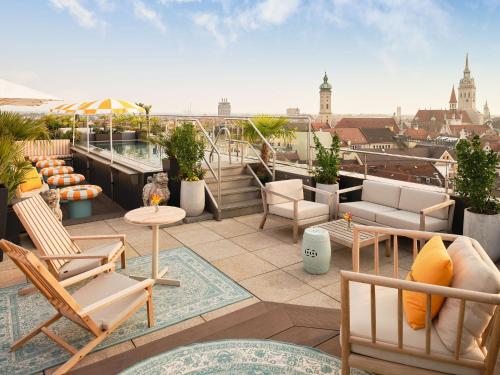 Mandarin Oriental, Munichにあるシーティングエリア