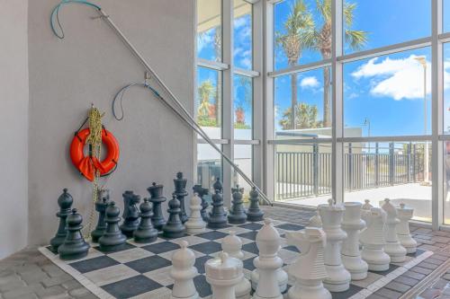 Direct Ocean Front Studio Newly Renovated photo 20