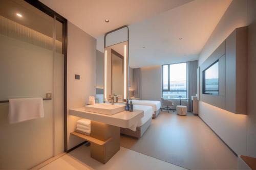 Koupelna v ubytování Holiday Inn Express Shanghai on The Bund by IHG