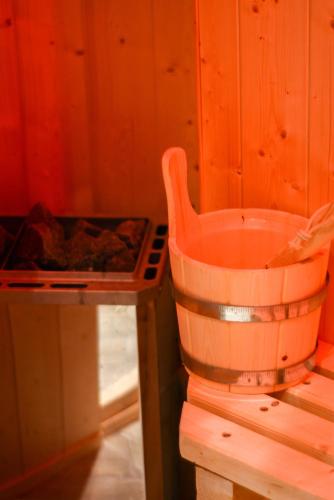 Fotografie z fotogalerie ubytování Sous le Charme de Charles Sauna & Jacuzzi Nancy v destinaci Nancy
