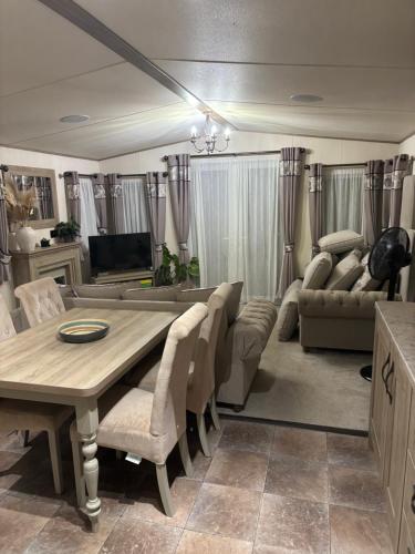 Gallery image of Medina Rise 14a Thorness Bay in Isle of Wight
