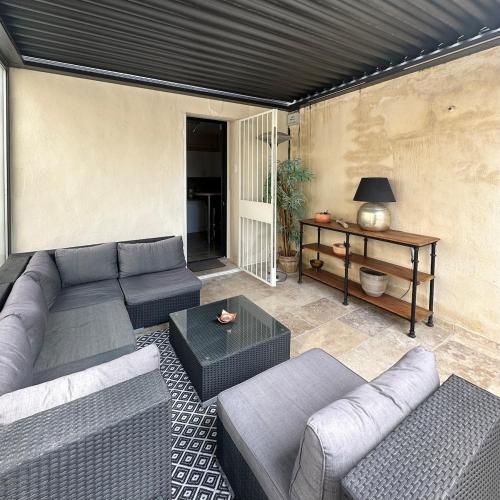 Spacieux T3 avec terrasse en plein centre-ville
