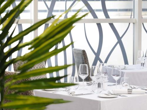 Restoran atau tempat lain untuk makan di Sofitel London Gatwick