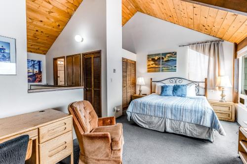 Ένα ή περισσότερα κρεβάτια σε δωμάτιο στο Embarcadero Condo #E225