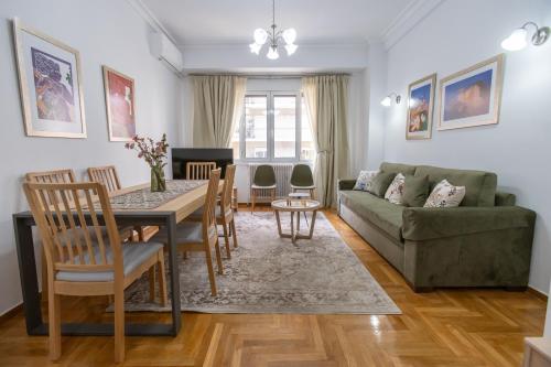 Museum District Apartment