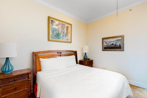 Ένα ή περισσότερα κρεβάτια σε δωμάτιο στο Regency Isle P1109
