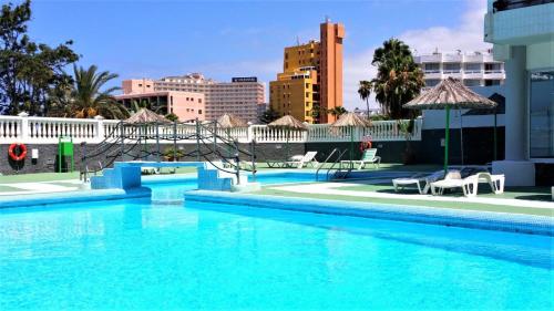 Πισίνα στο ή κοντά στο Playa de Las Americas Ocean Views