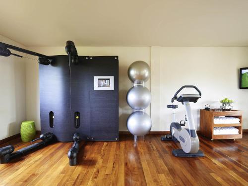 Fitness centrum a/nebo fitness zařízení v ubytování SO/ Sofitel Mauritius
