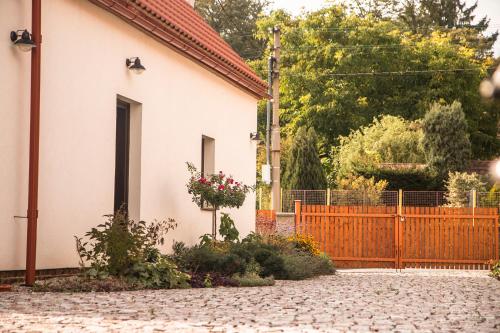 Zahrada ubytování Garage u Barbory