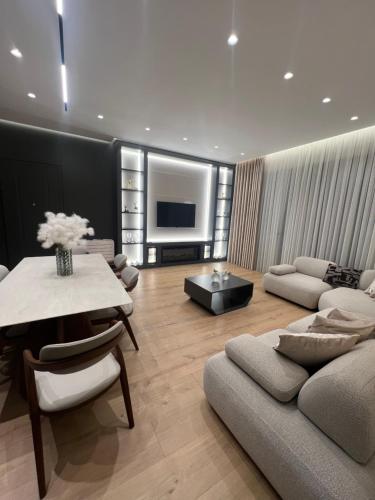 delijorgji luxury appartment