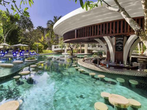 Bazén v ubytování Sofitel Bali Nusa Dua Beach Resort nebo v jeho okolí