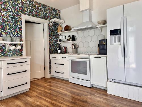 Una cocina o cocineta en LeWeber Haus home