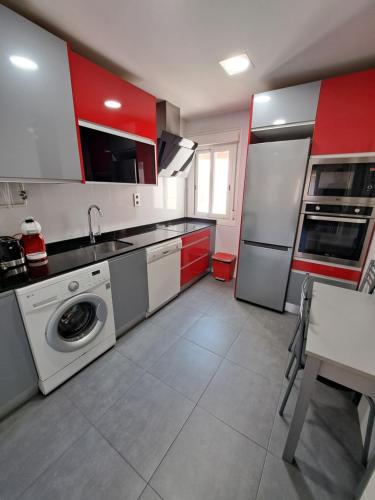 céntrico, tranquilo, garaje, colchones visco, ascensor, luminoso y wifi