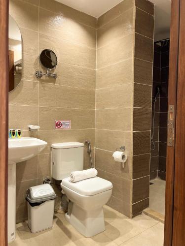 Un baño de Merak Pyramids Hotel