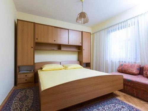 Apartmani Bridi Okrug Gornji - Four Bedroom Apartment