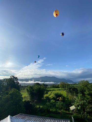 Landskap semula jadi dekat dengan penginapan & sarapan