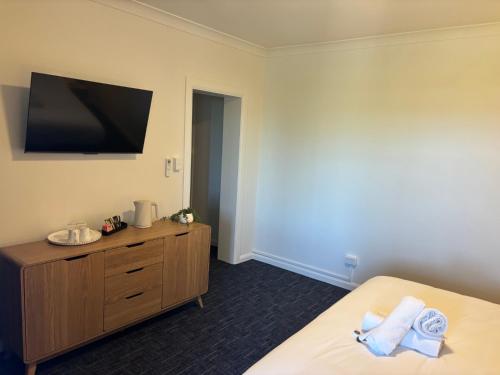 Argenton Hotelにあるベッド