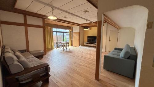 一棟貸しキッズルーム有 BBQ可 団体ok 海近30名まで Waterside Villa