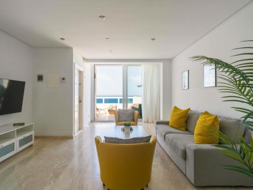 Awesome beachfront terrace By CanariasGetaway