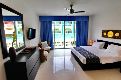 Afbeelding uit fotogalerij van East Suites in Pattaya South